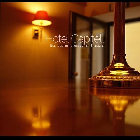 Hotel capitelli Trieste Esterno foto