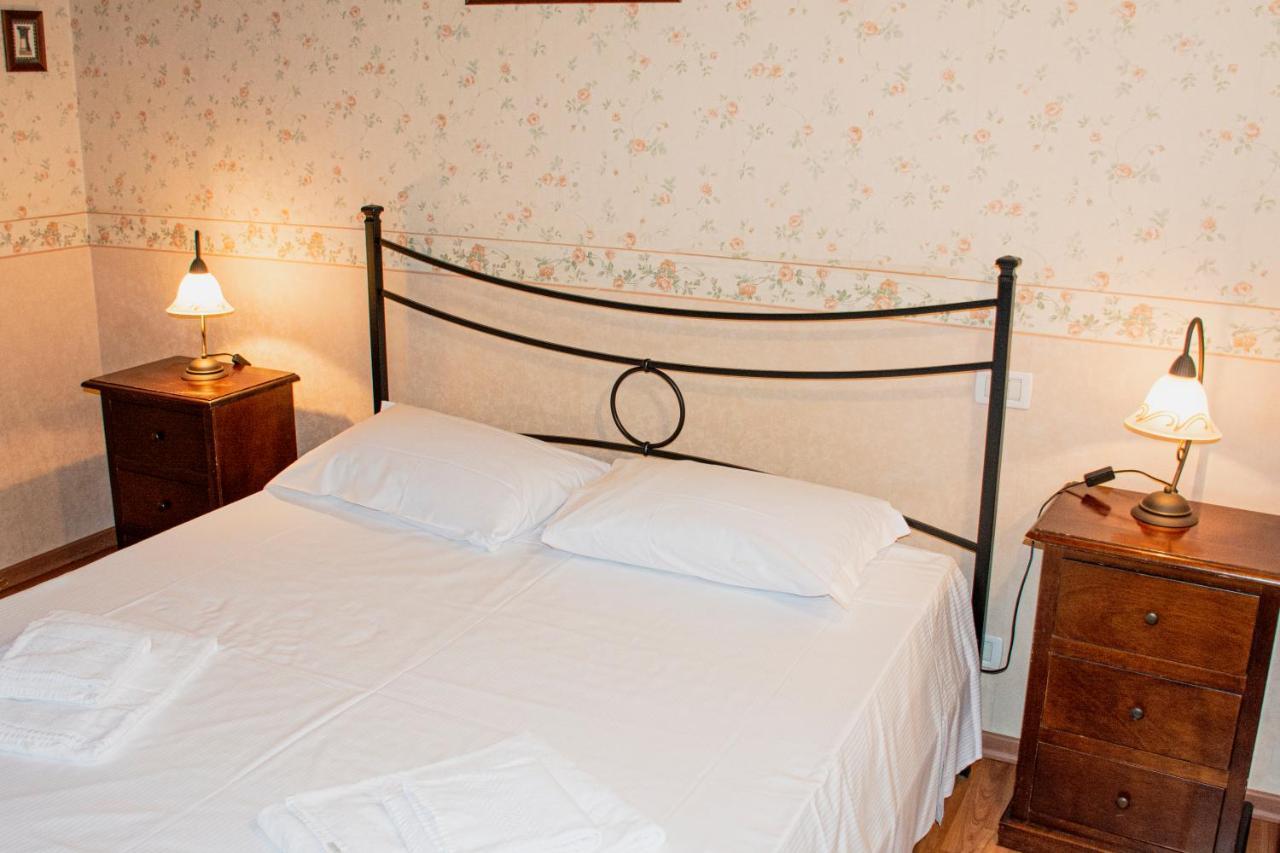 Hotel capitelli Trieste Esterno foto