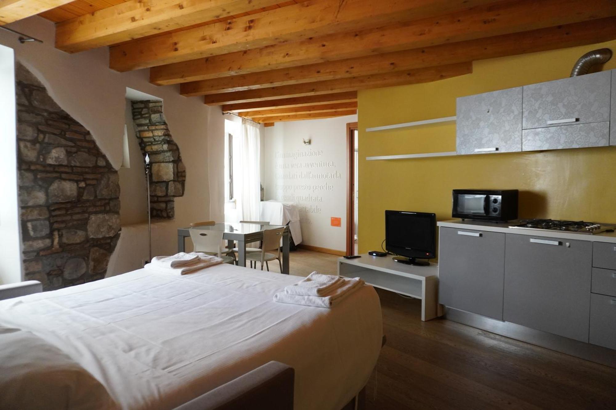 Hotel capitelli Trieste Esterno foto